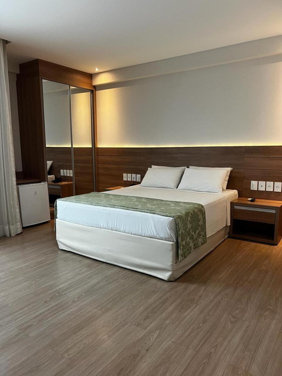Vista Azul Apart Hotel - Vista Pinheiros Педра Азул Екстериор снимка